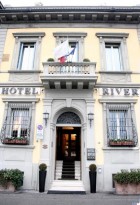 Hotel River
