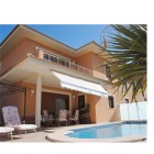Excelente Chalet, Sobre Acantilado Con Bajada Al Mar