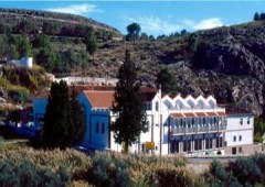 Balneario Alicún De Las Torres