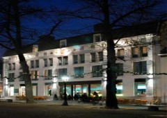 Derlon Hotel ****