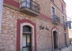 Hotel Nerets**