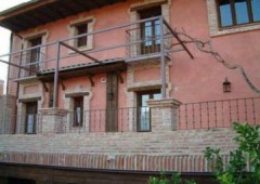Casa Rural Doña Jara