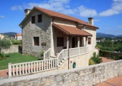 Lar De Arousa 1 Y 2