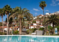 Apartamentos Rocas Rojas