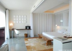 El Hotel Pacha