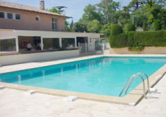 Le Club House