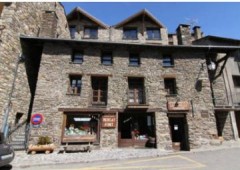 Apartaments Turistics Casa Vella Popaire