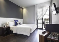 Hotel Acta Bcn 40 **