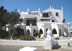 Apartamentos Binivell Park
