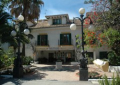 Hotel Artola ***