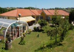 Residencia De La 3º Edad La Villa