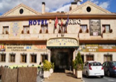 Hotel Pizarro * *