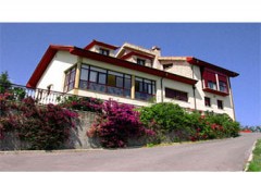 Hotel Foronda ** 