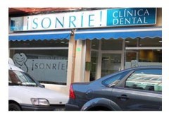 Sonrie Clinica Dental, C.b. 