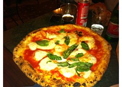Luna Rossa - Pizzeria Trattoria