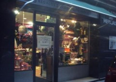 Al Lado Del Mercado