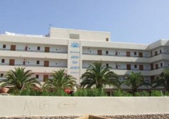 Apartamentos Bahia De San Antonio