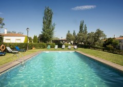 Viviendas Turisticas Dehesa Tres Riveros