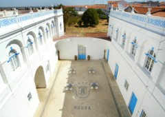 Hotel De Moura