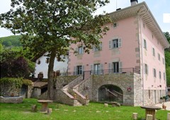 Apartamentos Tresanea 